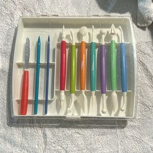 Wilton 10 Piece Gum Paste Tool Kit
